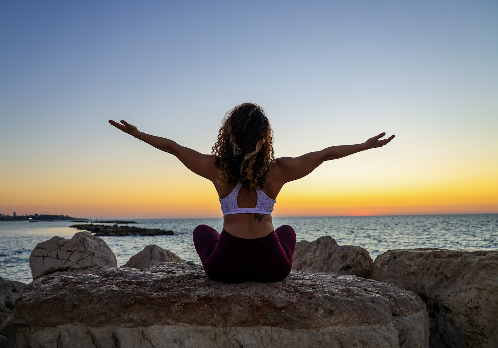 Best Gut Health And Menopause Supplements, Ranked